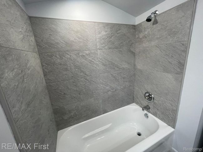 21128 Kenmore Ave, House other with 4 bedrooms, 2 bathrooms and null parking in Harper Woods MI | Image 14