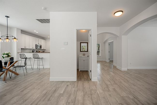 206 Skinner, House other with 3 bedrooms, 3 bathrooms and 4 parking in Kyle TX | Image 16