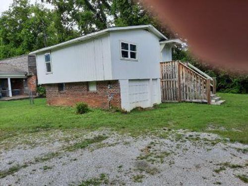 964 Ogrady Dr, Chattanooga, TN, 37419-1312 | Card Image