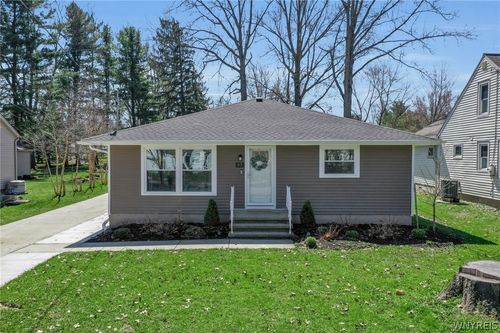 97 Huntington Ct, Hamburg, NY, 14075-5241 | Card Image