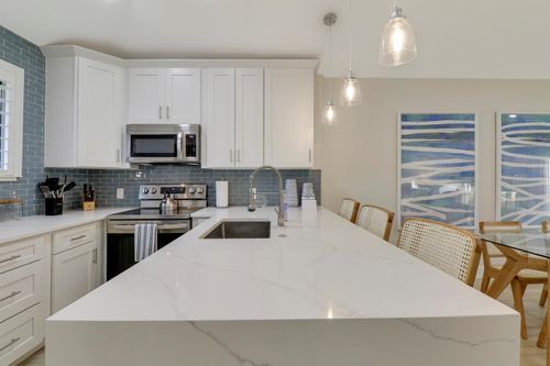 523 Club Dr, Palm Beach Gardens, FL, 33418-7078 | Card Image