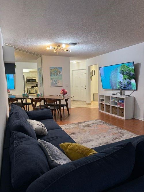 apt-161-4161 Coral Tree Cir, Coconut Creek, FL, 33073-4469 | Card Image