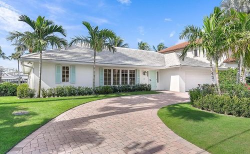 1071 Gulfstream Way, Riviera Beach, FL, 33404-2732 | Card Image