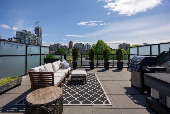 408 - 1628 W 4 Th Avenue, Condo with 2 bedrooms, 2 bathrooms and 2 parking in Vancouver BC | Image 25