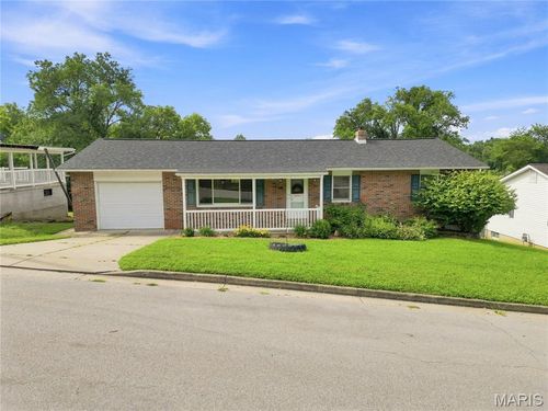 210 E 12th St, Hermann, MO, 65041-1409 | Card Image
