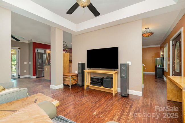 1687 Windy Hill Ln, House other with 3 bedrooms, 4 bathrooms and null parking in Great Falls SC | Image 9