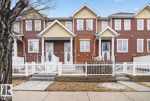 1637 Towne Centre Blvd Nw, Edmonton, AB, T6R0S3 | Card Image