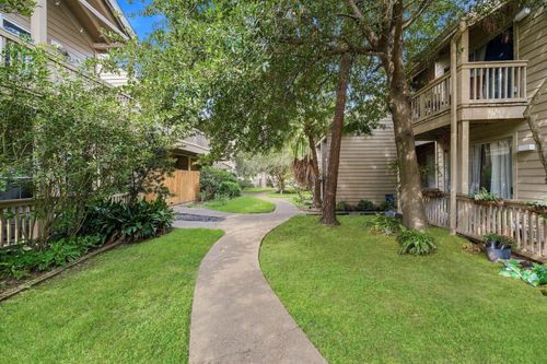 318-2100 Tanglewilde St, Houston, TX, 77063-1212 | Card Image