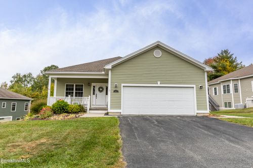 23 Aspen Way, Pittsfield, MA, 01201-1592 | Card Image