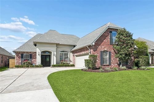 125 Cypress Lakes Dr, Slidell, LA, 70458-6243 | Card Image