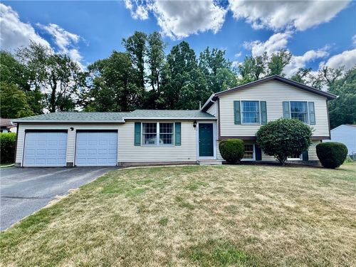 50 Jennifer Cir, Gates, NY, 14606-3350 | Card Image