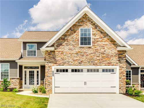 5905 Hawks Nest Cir Nw, Canton, OH, 44708-1103 | Card Image
