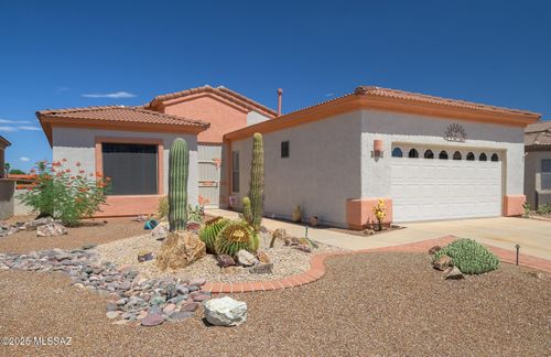 5090 E Verde Vis, Green Valley, AZ, 85614 | Card Image