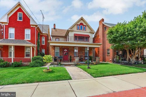 70 N Main St, SPRING GROVE, PA, 17362-1014 | Card Image
