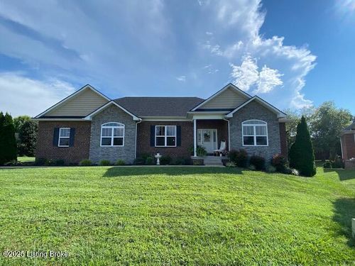111 Landmark Dr, Bardstown, KY, 40004-9164 | Card Image