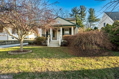 530 Richards Rd, KENNETT SQUARE, PA, 19348-2935 | Card Image