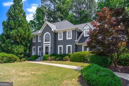 10985 Wilshire Chase Dr, Johns Creek, GA, 30097-1798 | Card Image