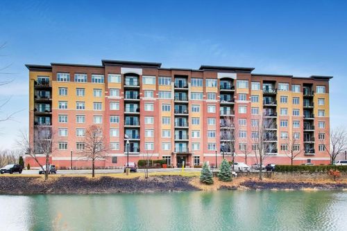 311-1199 E Port Clinton Rd, Vernon Hills, IL, 60061-1251 | Card Image