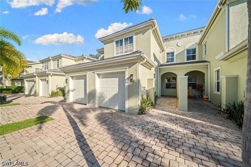 11202-1405 Mariposa Circle, NAPLES, FL, 34105 | Card Image