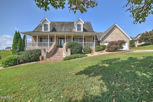 147 Richmond Ave, Surgoinsville, TN, 37873-5149 | Card Image