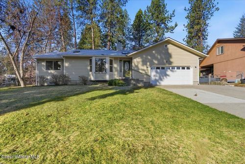 5118 N Pinegrove Dr, Coeur D Alene, ID, 83815-8984 | Card Image