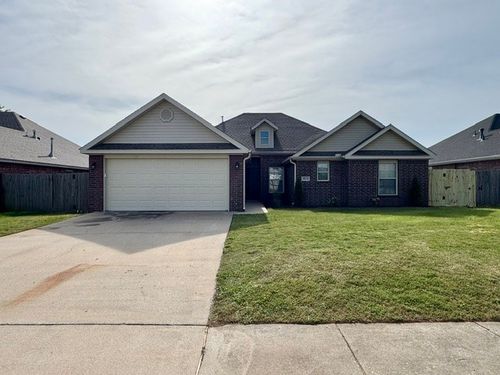 6014 S 36th St, Rogers, AR, 72758-9031 | Card Image