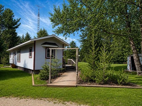 W5842 Pheasant Dr, New Lisbon, WI, 53950-9269 | Card Image