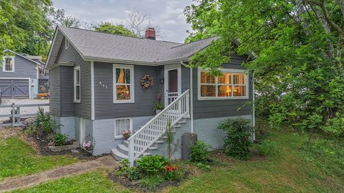411 School Street, Rossville, GA, 30741 | Card Image