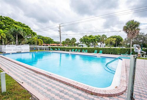 8521 Nw 57th Ct, Tamarac, FL, 33321-4403 | Card Image