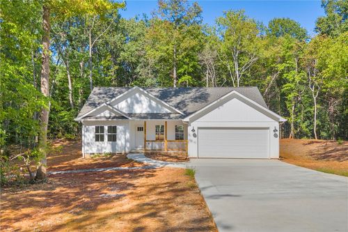 187 Union Pl, Westminster, SC, 29693-5722 | Card Image