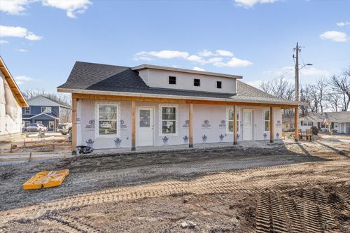 100-600 N Providence Rd, Columbia, MO, 65203-4356 | Card Image