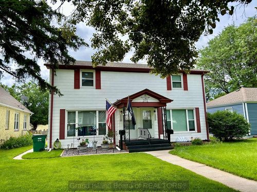 2007-09 W Division, Grand Island, NE, 68803 | Card Image
