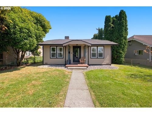 540 21st Ave, Longview, WA, 98632-1304 | Card Image