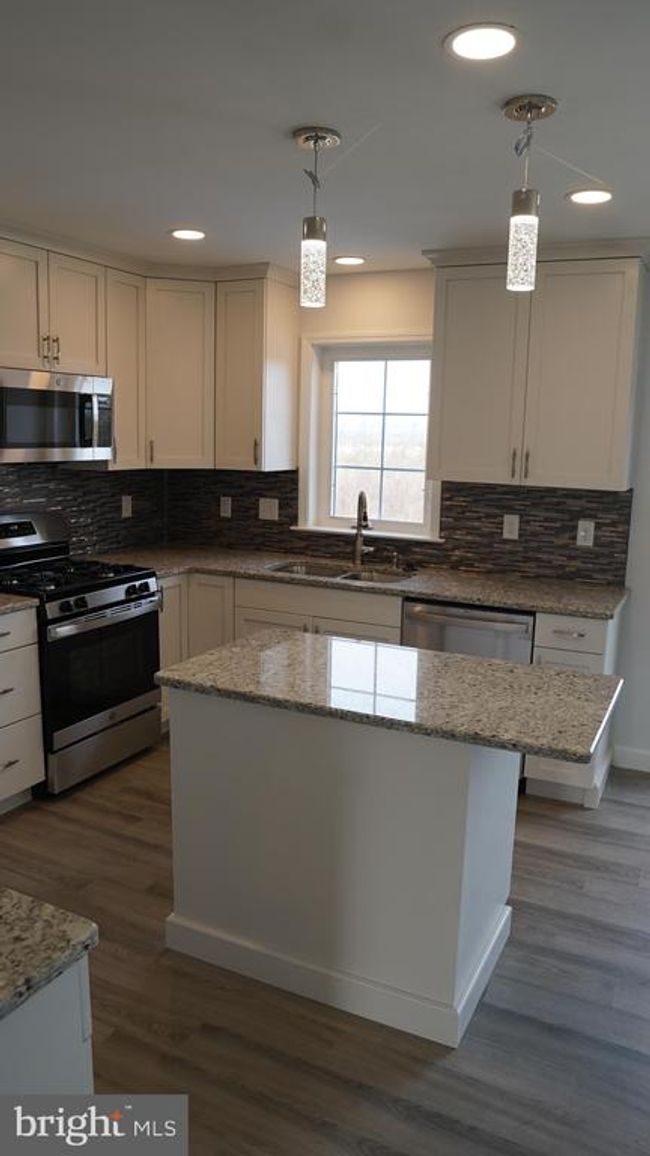 0 E Wilson Ave, House other with 4 bedrooms, 3 bathrooms and null parking in WERNERSVILLE PA | Image 10