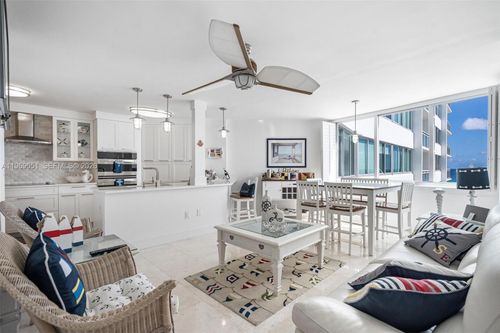 apt-1522-7135 Collins Ave, Miami Beach, FL, 33141-3251 | Card Image