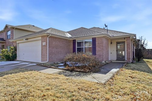 505 Del Mar Dr, Ponder, TX, 76259-8416 | Card Image