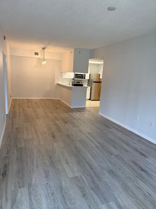 111-2803 Sarento Pl, Palm Beach Gardens, FL, 33410-2927 | Card Image