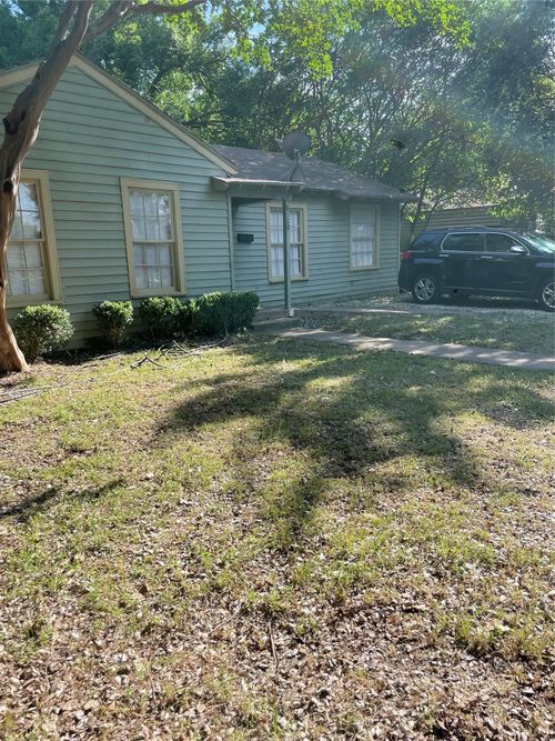 8120 Rayville Dr, Dallas, TX, 75217-4527 | Card Image