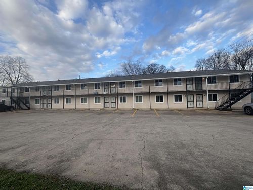 405 30th St, Bessemer, AL, 35020 | Card Image