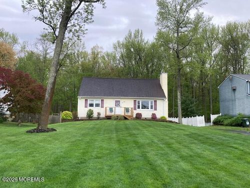 11 Brynmore Road, NEW EGYPT, NJ, 08533 | Card Image