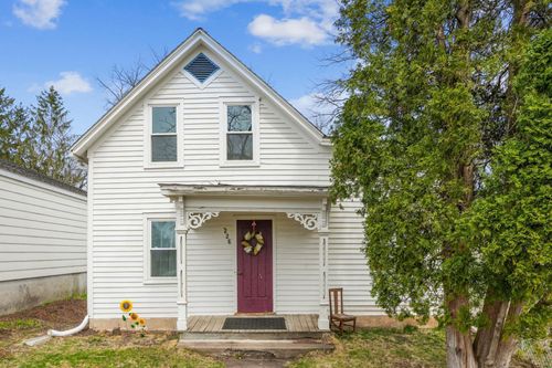 228 Young St N, Prescott, WI, 54021-1534 | Card Image