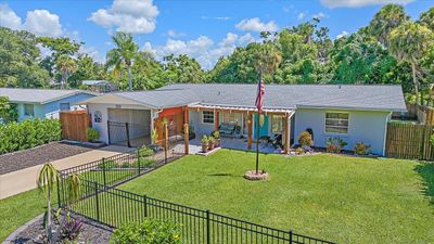 1321 Groveland Avenue, House other with 3 bedrooms, 2 bathrooms and null parking in Venice FL | Image 3