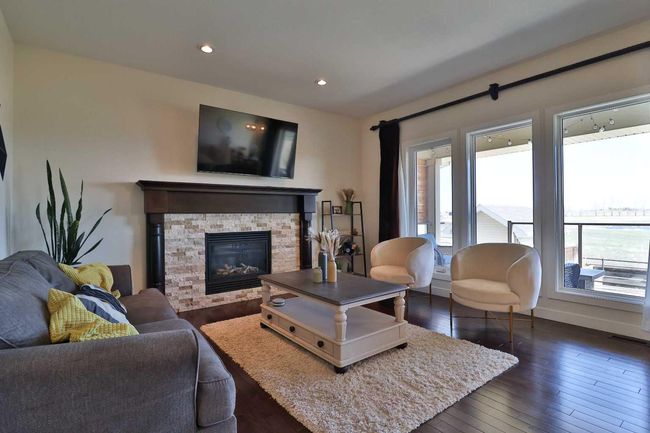 278 Sixmile Ridge S, Home with 5 bedrooms, 3 bathrooms and 4 parking in Lethbridge AB | Image 16