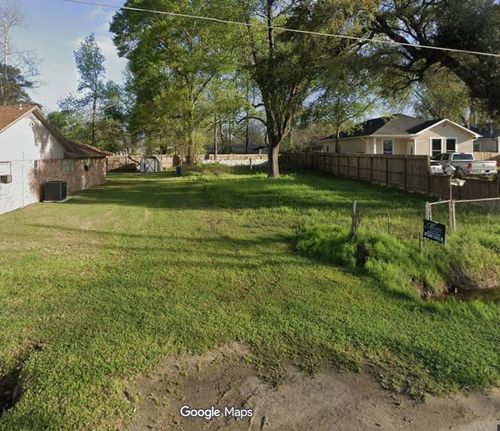 905 Nevell St, Cleveland, TX, 77327-4148 | Card Image