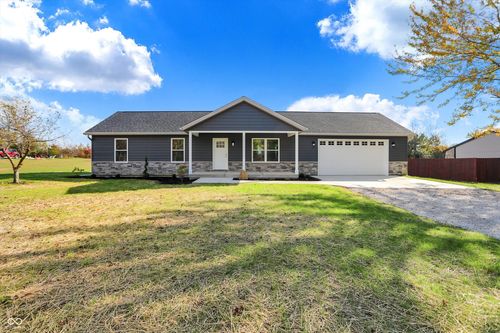 7234 Christopher Ln, Fairland, IN, 46126-9789 | Card Image