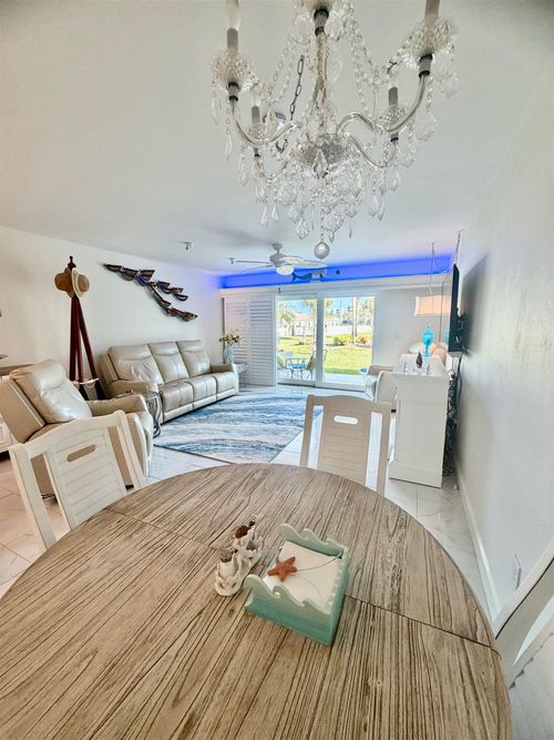 unit-5-21 Dondanville Rd, St Augustine, FL, 32080-8009 | Card Image