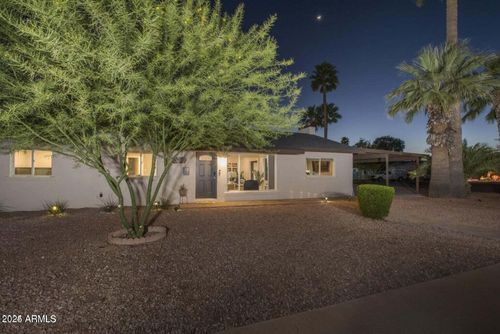8227 E Hubbell St, Scottsdale, AZ, 85257-2828 | Card Image