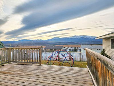 10849 98 Ave, House detached with 3 bedrooms, 1 bathrooms and 4 parking in Grande Cache AB | Image 2