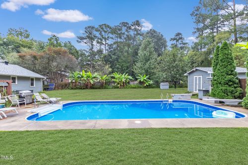 725 Colonial Dr, Raleigh, NC, 27603-4731 | Card Image