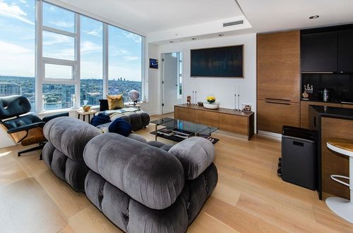 1289 Hornby St, Vancouver, BC, V6Z0G7 | Card Image